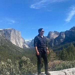 Meet your Posher, Cris